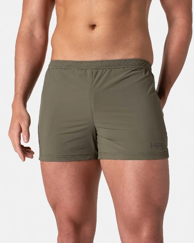 Classic Shorts-Sprint 3.5" Shorts - Khaki