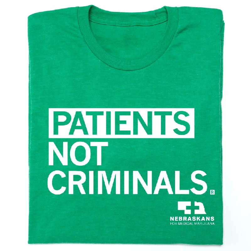 Funny T-shirt-Patients Not Criminals