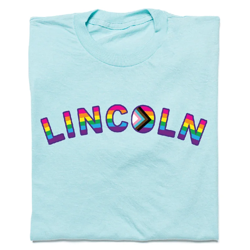 Relax T-shirt-Lincoln Pride Curved Logo Blue