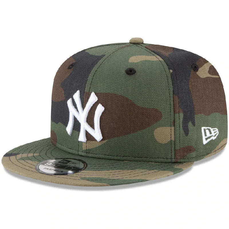 Graphic Print Hat-New York Yankees NEW ERA BASIC SNAPBACK 9FIFTY-WOODLAND CAMO GREEN