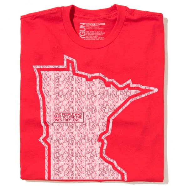 Sports T-shirt-Love Is Love Minnesota (R)