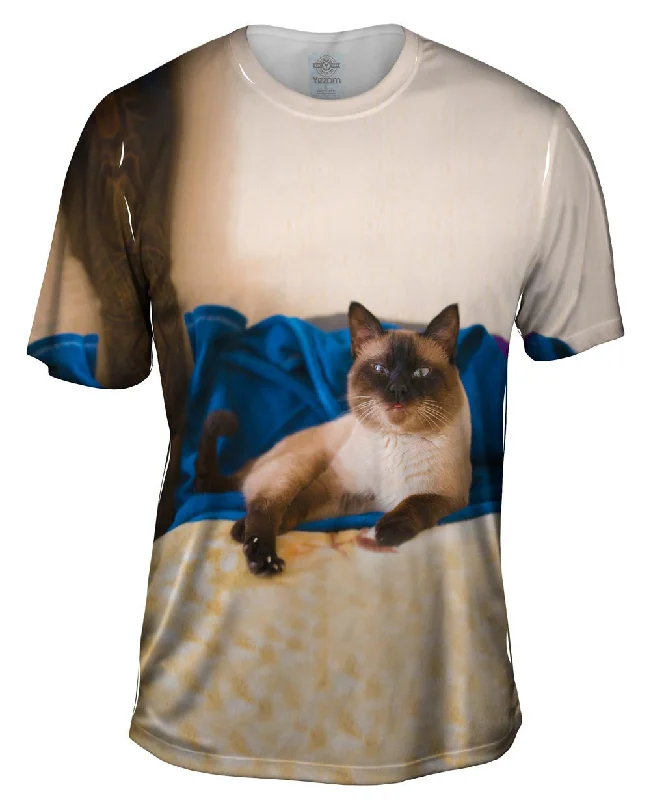 Casual Graphic T-shirt-Comfy Cat