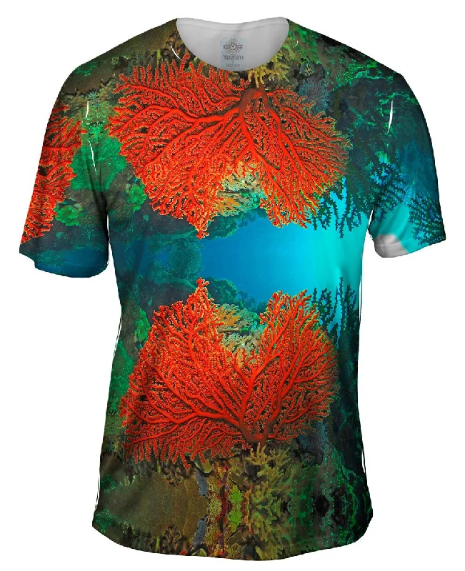 Custom T-shirt-Cave Coral Party Underwater